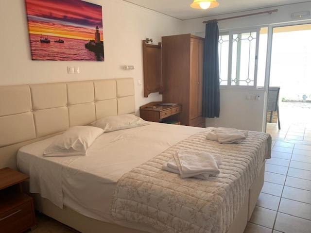 Kassiopi Bay Apartment Exterior photo